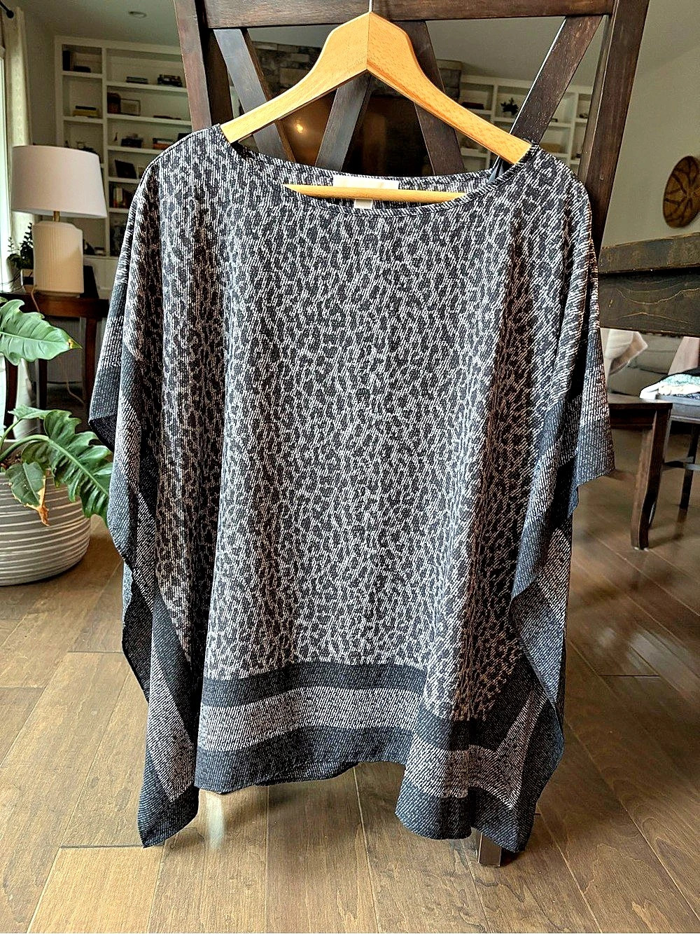 Michael Kors Animal Print Tunic Black & Gray Size S/M Like New